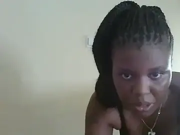 Stripchat Adult Webcam of roziebeauty
