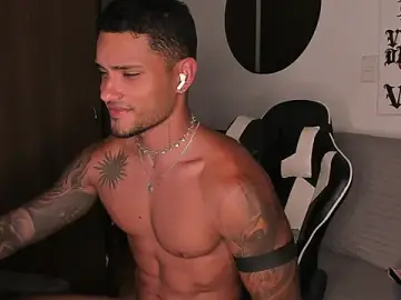 Stripchat Best Webcam of Alessandro_Vanni