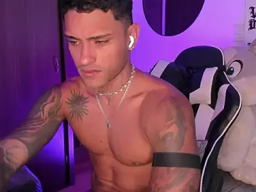 Stripchat Free Live Porn of Alessandro_Vanni