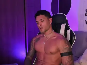 Stripchat Live Sex Cam of Alessandro_Vanni