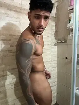 Stripchat Adult Webcam of Alessandro_Vanni