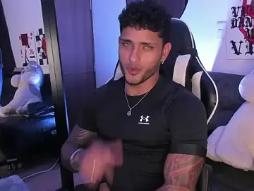 Stripchat Live Porn of Alessandro_Vanni