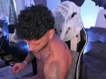 Stripchat Free Live Porn of Alessandro_Vanni