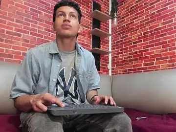 Stripchat Live Sex of Tony_Zackk1
