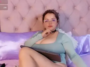 Stripchat Watch Live Sex Cams of vintoria_cherry