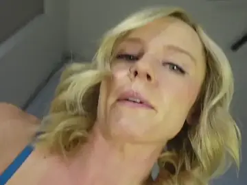 Stripchat Adult Video Chat of Taylorlove303