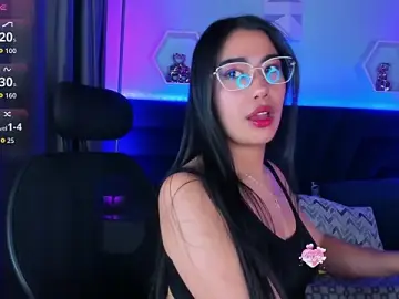 Stripchat Best live sex cam show of alice_kingsley_
