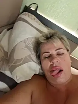 Stripchat Watch Live Sex Cams of murrr-kitty