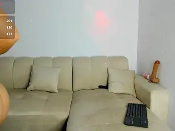Stripchat Watch Live Sex Cams of Nore_00