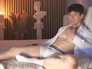 Stripchat Adult Webcam of tommyjoyer