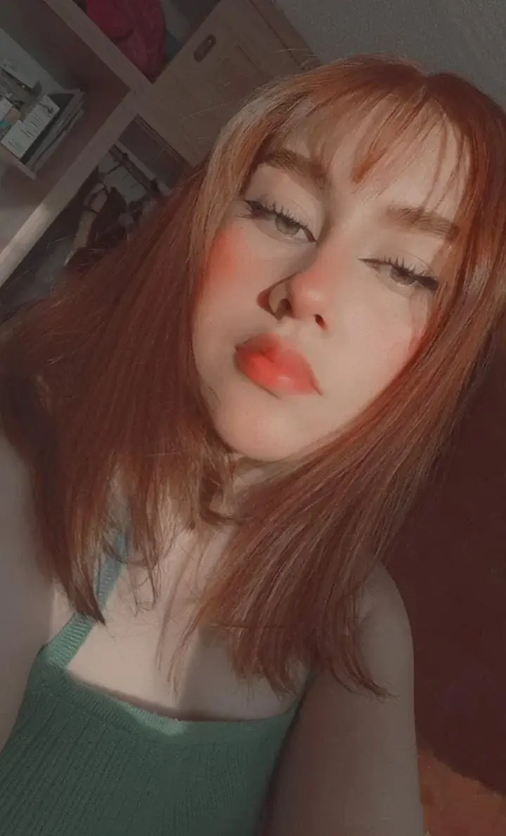AmyKiss_