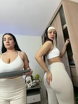 Stripchat Adult Video Chat of valeria4