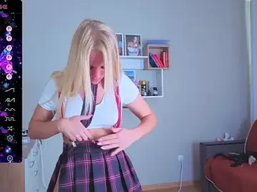 Stripchat Free Porn Cam of Emmi_crystal