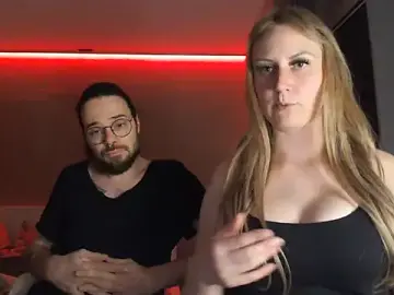 Stripchat Adult Webcam of SweetGermanGoddess