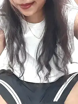 Stripchat Live Sex Cam of Hug_Mee
