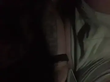 Stripchat Live Sex Cam of Ready2PleaseUnow
