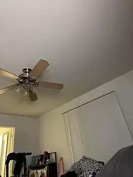 Stripchat Best live sex cam show of reecieofficial