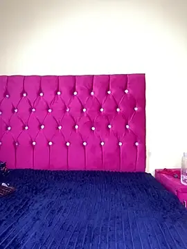 Stripchat Free Porn Cam of BarbieWaffles