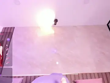 Stripchat Live Sex Cam of EmmaSwift_
