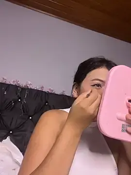 Stripchat Sex Chat of alisson_carolina73
