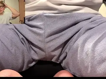 Stripchat Live Sex of ken_0927