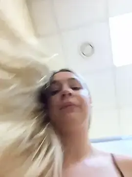 Stripchat Free Porn Cam of SashaCatt