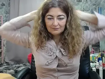 Stripchat Free Live Porn of Helen1974