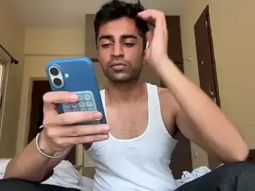Stripchat Free Live Porn of LIPGLOSSDAMAGE