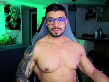 Stripchat Watch Live Sex Cams of Michael_Diamond