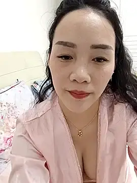 Stripchat Sex Cam of Tiana_678