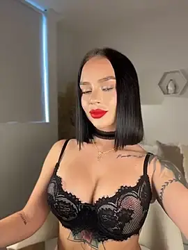 Stripchat Adult Video Chat of ValentinaMilann
