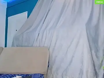 Stripchat Watch Live Sex Cams of duathelastmilk