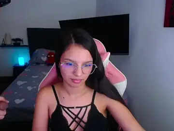 Stripchat Sex Cam of jessi_and_boy
