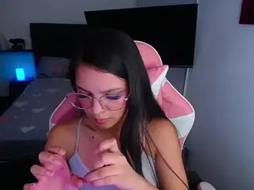 Stripchat Free Live Porn of jessi_and_boy