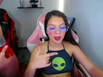 Stripchat Best Webcam of jessi_and_boy