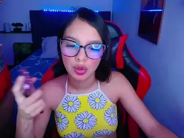 Stripchat Free Porn Cam of jessi_and_boy