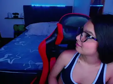 Stripchat Sex Cam of jessi_and_boy