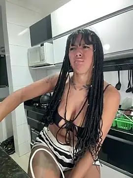 Stripchat Sex Cam of Maricba2