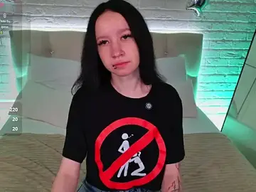 Stripchat Live Sex Cam of Mi_Mi_Mia