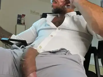Stripchat Free Porn Cam of marioslim