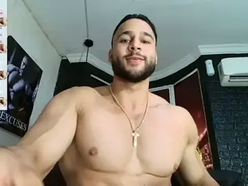 Stripchat Free Porn Cam of AlexLenox_