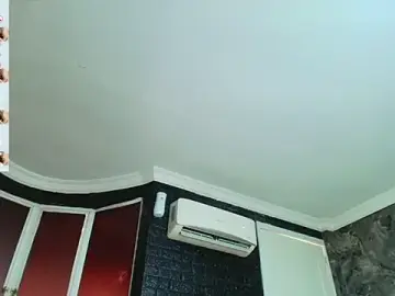 Stripchat Watch Live Sex Cams of AlexLenox_