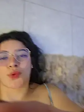 Stripchat Free Porn Cam of Lia_flowers