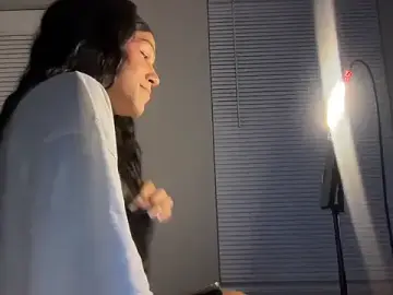 Stripchat Free Porn Cam of jadethedivine101