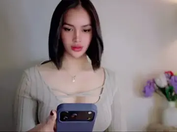 Stripchat Live Sex Cam of Anna_HollyDoll