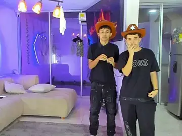 Stripchat Sex Chat of Houseofwarrios