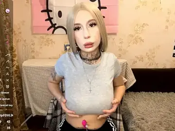 Stripchat Live Sex of ShawtyAlt
