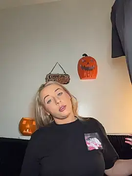 Stripchat Nude Webcam of Strongqueen