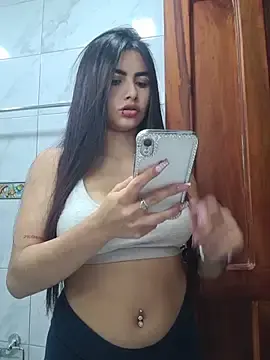 Stripchat Nude Webcam of kim_luna2