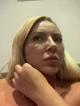 Stripchat Live Porn of Juuhschmitt